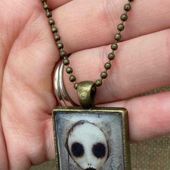 Handcrafted of a kind fun Spooky women image Cabochon Resin necklace. NWOT - Picture 6 of 10